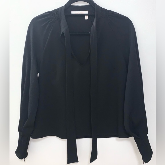 See By Chloe Black Tie Neck Crepe Blouse Size 34 - Picture 3 of 7